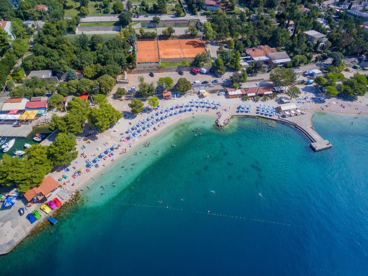 Apartments Adrasteja Драмал Екстериор снимка