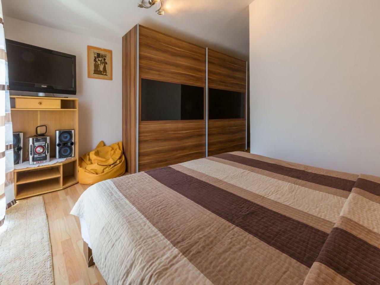 Apartments Adrasteja Драмал Екстериор снимка