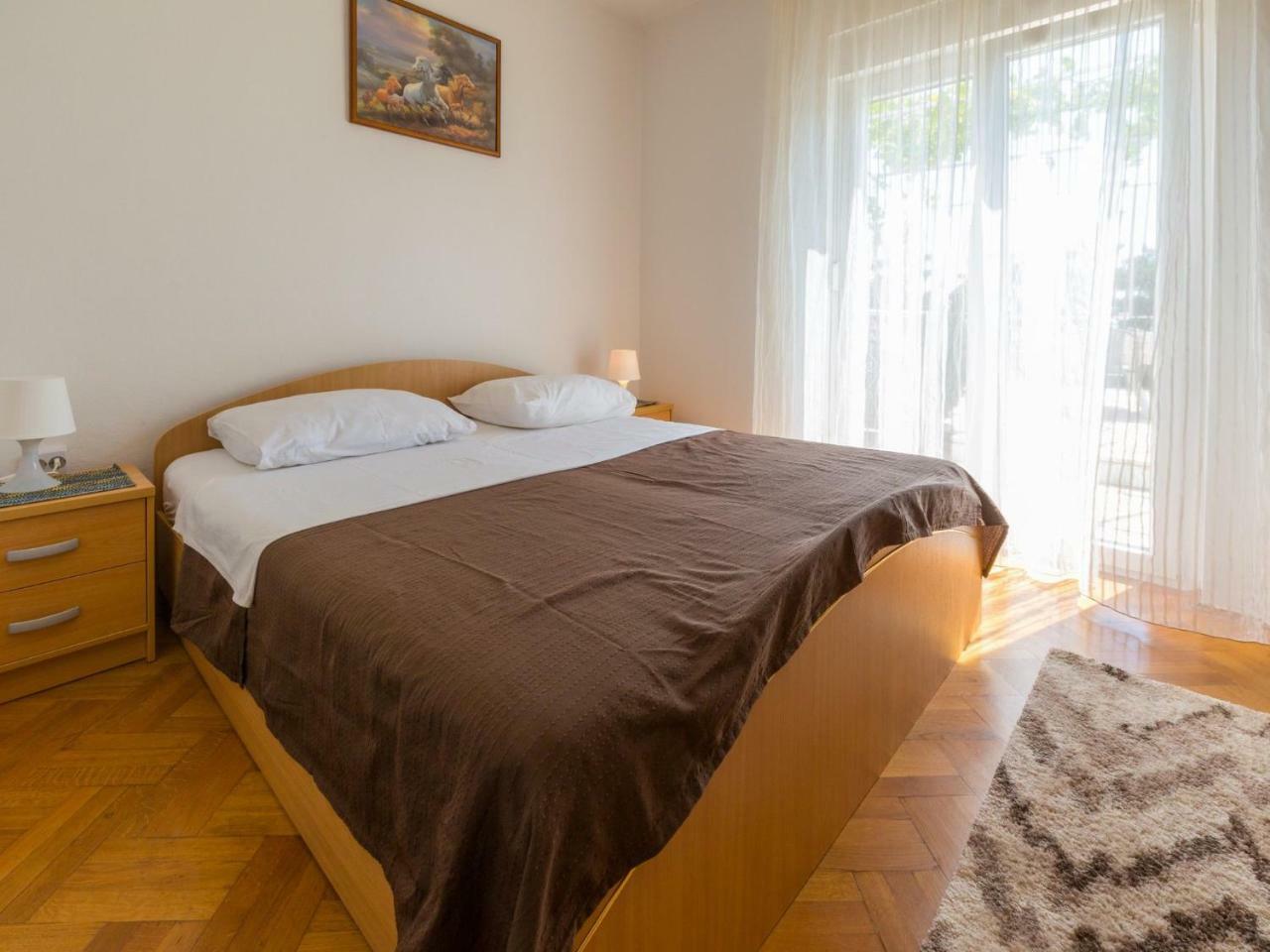 Apartments Adrasteja Драмал Екстериор снимка