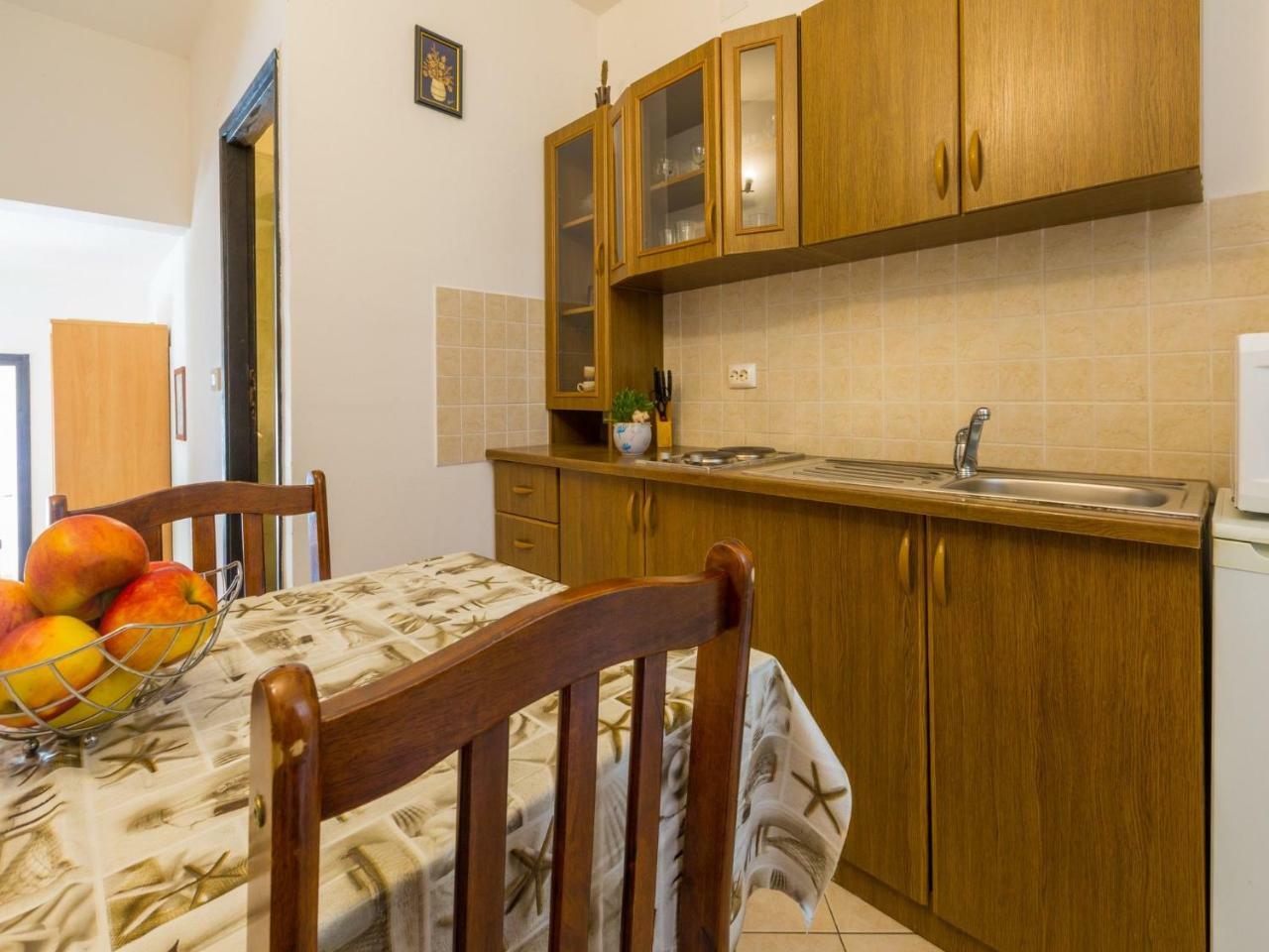 Apartments Adrasteja Драмал Екстериор снимка