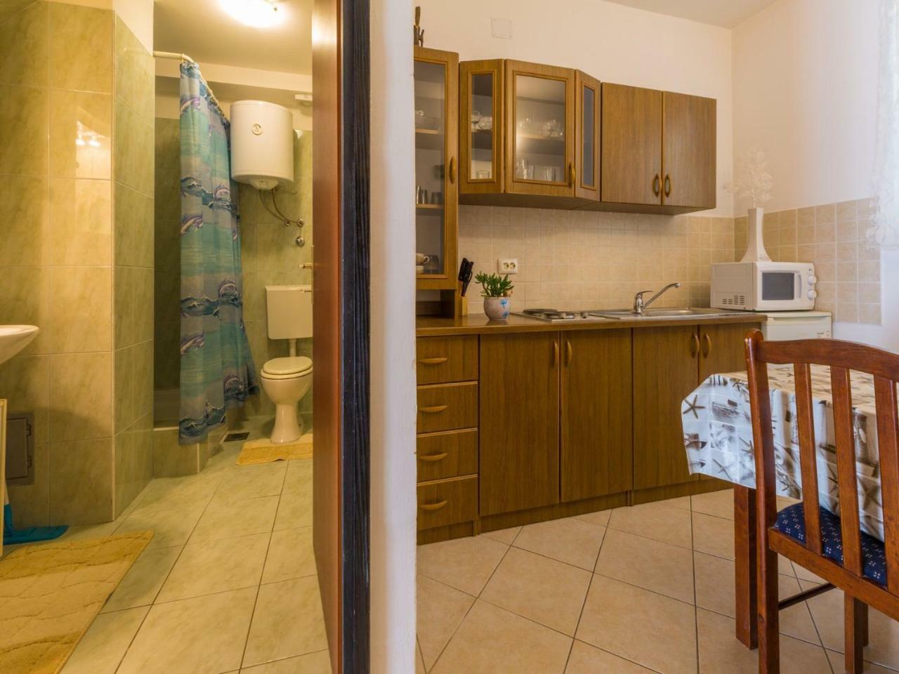 Apartments Adrasteja Драмал Екстериор снимка