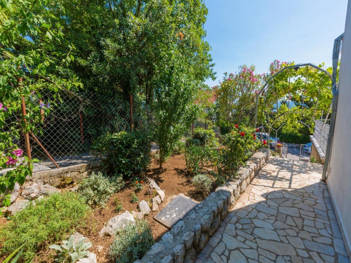 Apartments Adrasteja Драмал Екстериор снимка